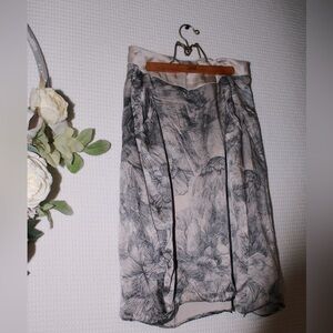 DIESEL 100% SILK MIDI SKIRT SIZE 22
